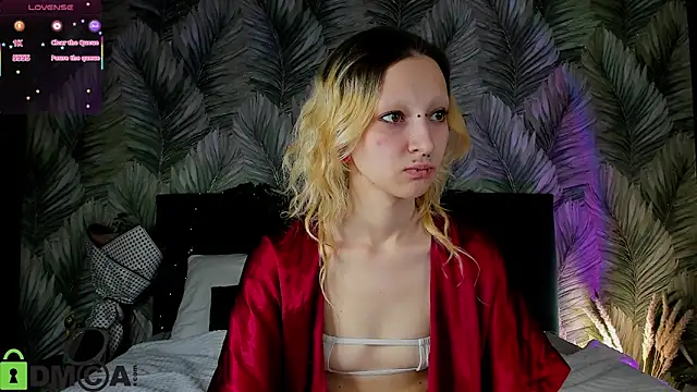 Snapshot of Lexy-Woorhez chatting on December 2025 11:29:01 AM Lexy-Woorhez online show from December 2025 11:29:01 AM