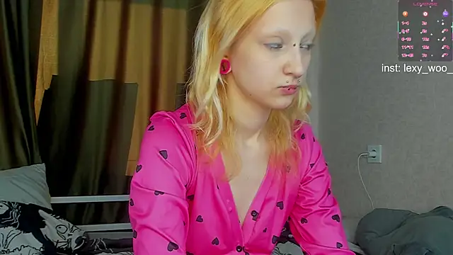 Lexy-Woorhez online show from April 2026 11:22:02 AM