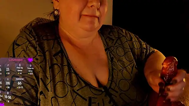 Snapshot of SexxyDreams1 chatting on February 2025 04:48:02 AM SexxyDreams1 online show from February 2025 04:48:02 AM