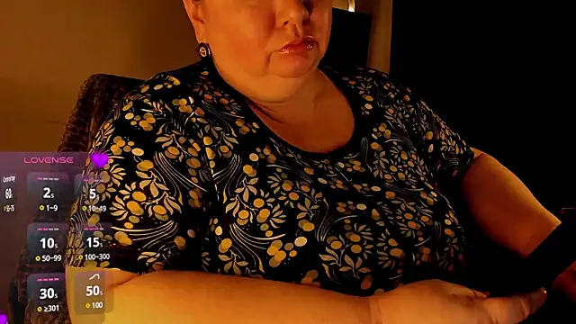 Snapshot of SexxyDreams1 chatting on February 2025 11:53:01 PM SexxyDreams1 online show from February 2025 11:53:01 PM