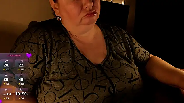 Snapshot of SexxyDreams1 chatting on March 2025 12:16:01 AM SexxyDreams1 online show from March 2025 12:16:01 AM