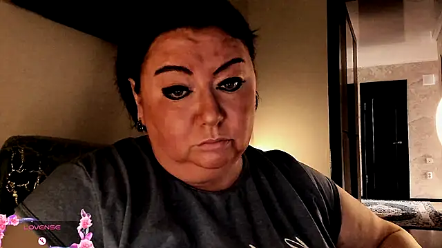 Snapshot of SexxyDreams1 chatting on September 2025 04:36:01 AM SexxyDreams1 online show from September 2025 04:36:01 AM