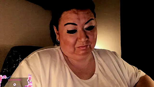 Snapshot of SexxyDreams1 chatting on September 2025 06:06:02 AM SexxyDreams1 online show from September 2025 06:06:02 AM