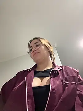 VikiDemi online show from February 2026 07:12:01 PM