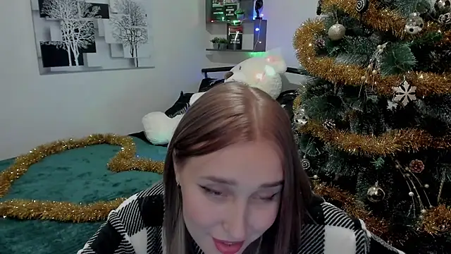 LinaTruly online show from December 2024 10:54:02 PM