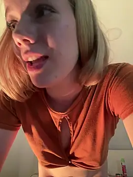 NicoleCut online show from March 2025 01:35:02 AM