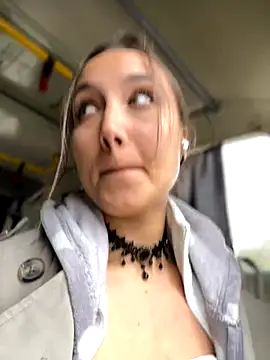 Snapshot of VelvetVixenI chatting on October 2025 11:19:01 AM VelvetVixenI online show from October 2025 11:19:01 AM