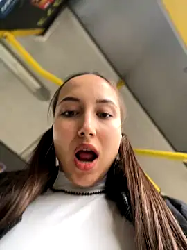 Snapshot of VelvetVixenI chatting on November 2025 12:38:02 PM VelvetVixenI online show from November 2025 12:38:02 PM