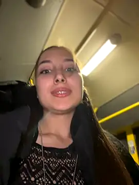 Snapshot of VelvetVixenI chatting on November 2025 06:55:02 PM VelvetVixenI online show from November 2025 06:55:02 PM