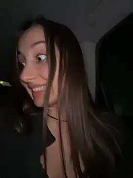 Snapshot of VelvetVixenI chatting on December 2025 07:53:02 PM VelvetVixenI online show from December 2025 07:53:02 PM