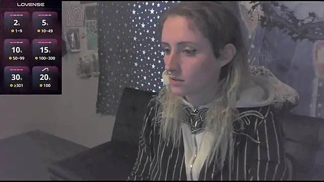 Snapshot of _hellostormy_ chatting on September 2025 03:00:02 PM hellostormy online show from September 2025 03:00:02 PM