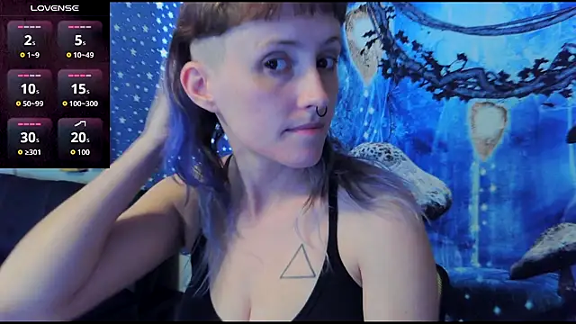 Snapshot of _hellostormy_ chatting on September 2025 03:56:02 PM hellostormy online show from September 2025 03:56:02 PM