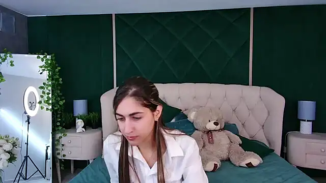 Snapshot of Teresa_Stane chatting on January 2025 12:31:02 PM Teresa Stane online show from January 2025 12:31:02 PM