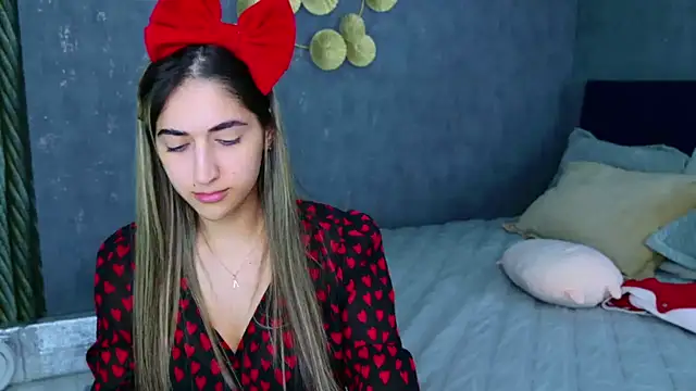 Snapshot of Teresa_Stane chatting on February 2025 03:04:01 PM Teresa Stane online show from February 2025 03:04:01 PM