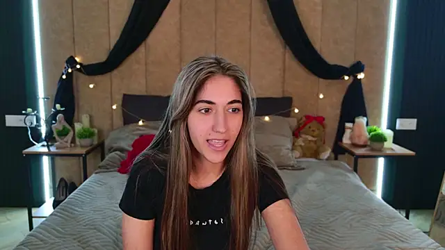 Snapshot of Teresa_Stane chatting on February 2025 02:55:02 PM Teresa Stane online show from February 2025 02:55:02 PM