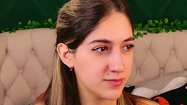 Snapshot of Teresa_Stane chatting on October 2025 05:30:01 AM Teresa Stane online show from October 2025 05:30:01 AM