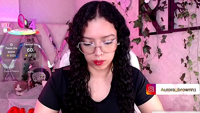 Aurora Brownn online show from November 2025 04:23:02 AM