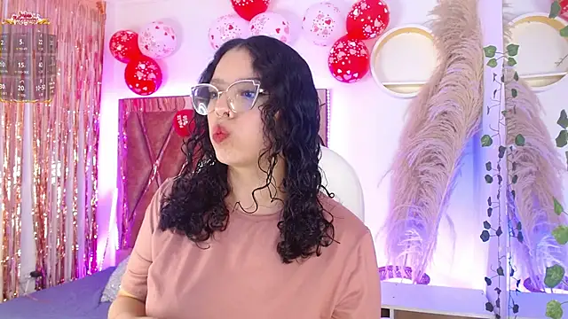 Aurora Brownn online show from February 2026 04:31:01 AM