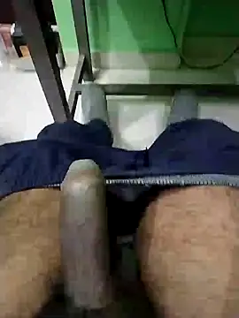 KUKU69XX online show from December 2024 08:37:02 PM