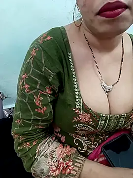 Haniya-143 online show from December 2025 09:34:02 PM