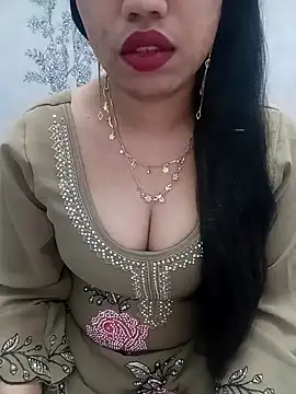 Snapshot of Haniya-143 chatting on March 2026 12:21:01 AM Haniya-143 online show from March 2026 12:21:01 AM