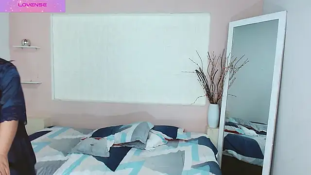 Snapshot of GemaRush chatting on March 2025 06:07:01 PM GemaRush online show from March 2025 06:07:01 PM