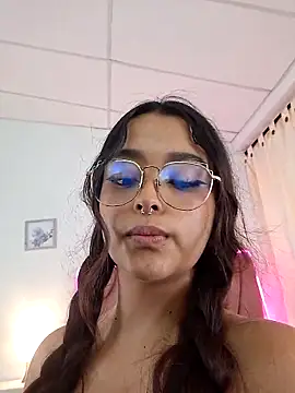 Ariana Pierce online show from June 2026 03:11:02 PM
