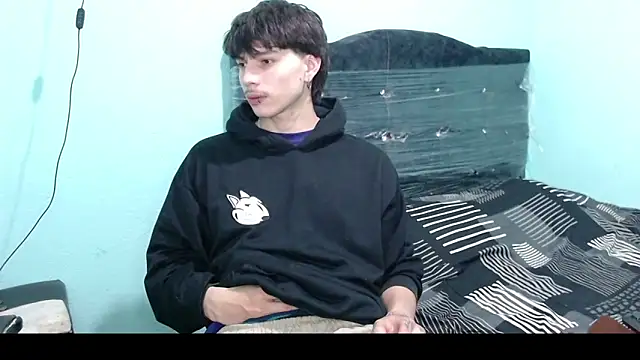 Snapshot of pervertsteens3 chatting on October 2025 03:05:02 AM pervertsteens3 online show from October 2025 03:05:02 AM