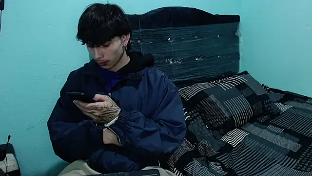 Snapshot of pervertsteens3 chatting on October 2025 08:02:02 AM pervertsteens3 online show from October 2025 08:02:02 AM