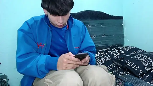 Snapshot of pervertsteens3 chatting on October 2025 08:14:01 AM pervertsteens3 online show from October 2025 08:14:01 AM