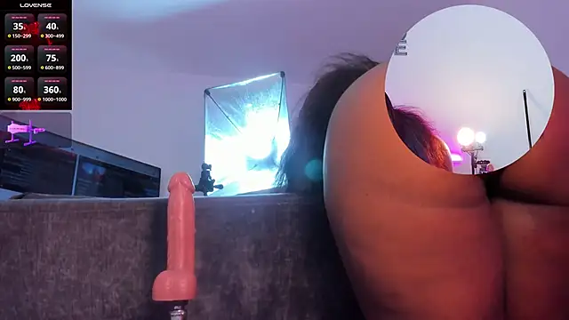 mia-brit online show from March 2025 09:21:02 PM