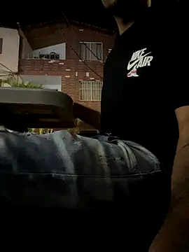 Snapshot of BBC-XXL chatting on January 2026 07:22:01 AM BBC-XXL online show from January 2026 07:22:01 AM