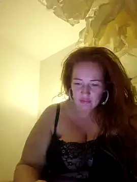 Engel mia online show from February 2025 08:45:01 PM