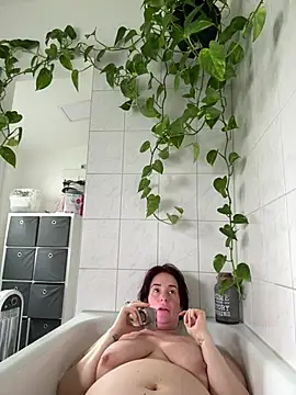 Engel mia online show from May 2026 12:12:02 PM