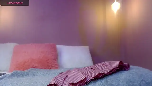 Snapshot of cami_fire chatting on February 2025 07:31:02 PM cami fire online show from February 2025 07:31:02 PM