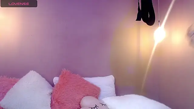 Snapshot of cami_fire chatting on February 2025 06:24:02 AM cami fire online show from February 2025 06:24:02 AM