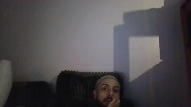 Snapshot of DerekPerez2025 chatting on March 2026 08:04:01 AM DerekPerez2025 online show from March 2026 08:04:01 AM