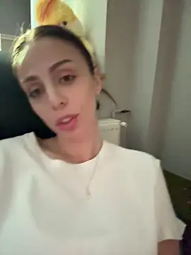 HayleyBlair online show from May 2026 10:55:01 AM