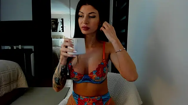 Snapshot of sweetndcrazy chatting on February 2025 07:23:01 AM sweetndcrazy online show from February 2025 07:23:01 AM