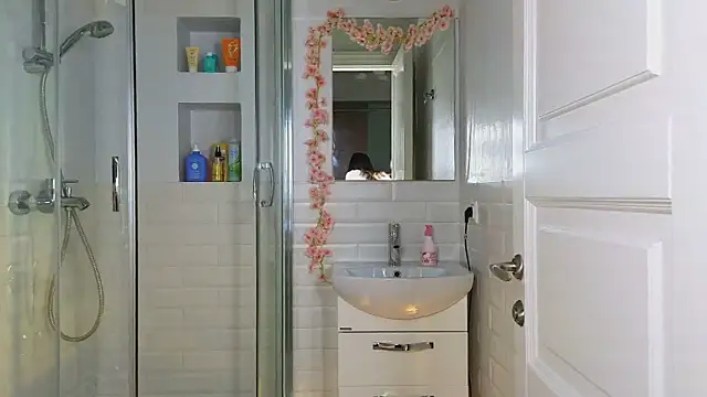 Snapshot of Mia_Mia_M chatting on March 2025 05:38:02 AM Mia Mia M online show from March 2025 05:38:02 AM