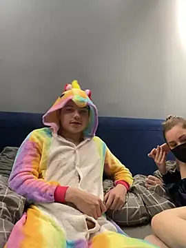 Snapshot of PASSIONBOX chatting on February 2025 07:54:02 PM PASSIONBOX online show from February 2025 07:54:02 PM