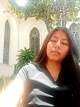 CarlaAlvez online show from September 2025 04:43:02 PM