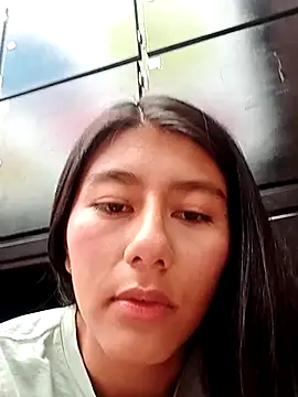 CarlaAlvez online show from October 2025 04:09:01 PM