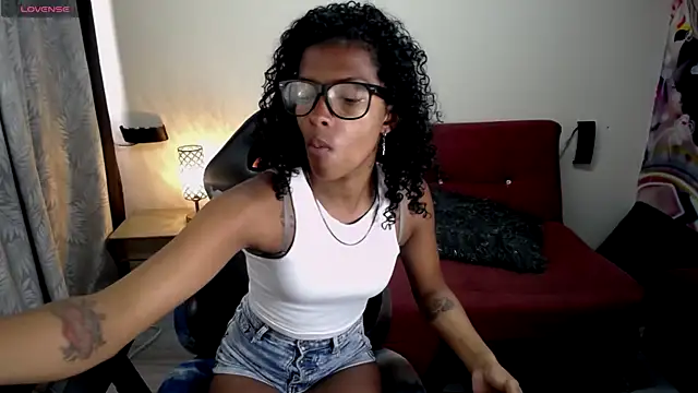 cloe cooper  online show from September 2025 03:34:02 PM