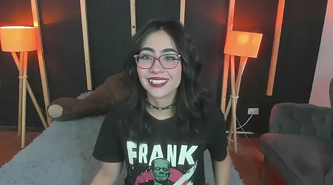 Snapshot of vampy_dolll chatting on January 2025 12:57:02 PM vampy dolll online show from January 2025 12:57:02 PM