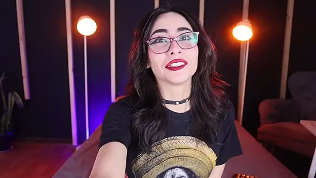 Snapshot of vampy_dolll chatting on February 2025 11:38:02 PM vampy dolll online show from February 2025 11:38:02 PM