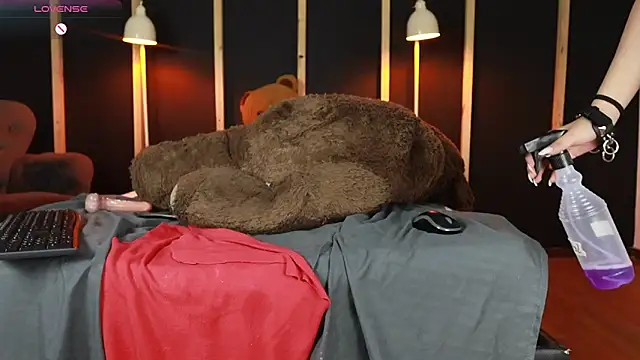 Snapshot of vampy_dolll chatting on February 2025 12:49:01 AM vampy dolll online show from February 2025 12:49:01 AM