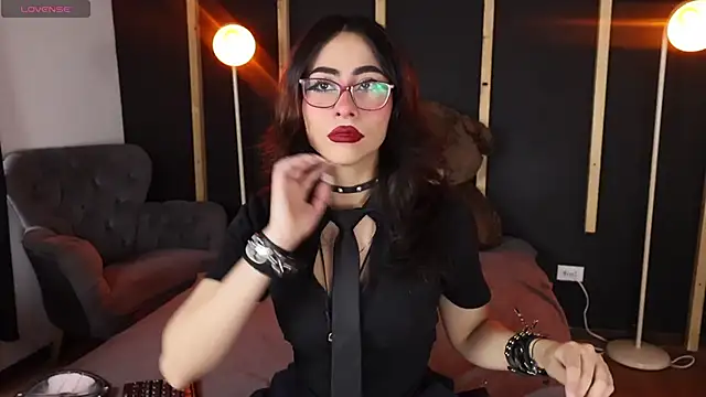 Snapshot of vampy_dolll chatting on March 2025 08:59:01 PM vampy dolll online show from March 2025 08:59:01 PM