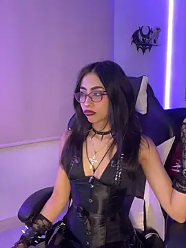 Snapshot of vampy_dolll chatting on October 2025 06:50:02 AM vampy dolll online show from October 2025 06:50:02 AM