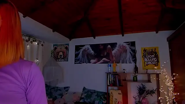 Snapshot of cuteweed420 chatting on February 2025 04:20:01 AM cuteweed420 online show from February 2025 04:20:01 AM